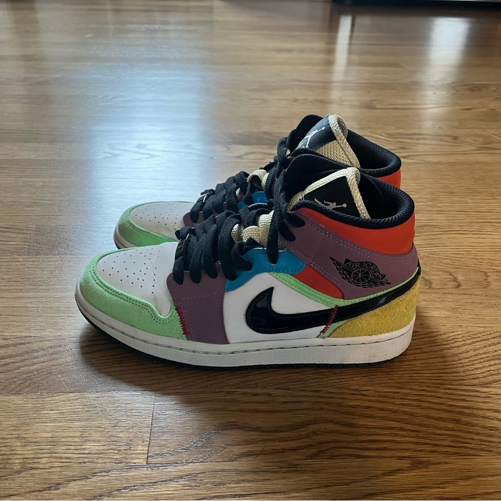 Wmns Air Jordan 1 Mid SE 'Lightbulb' – Size US 8 W